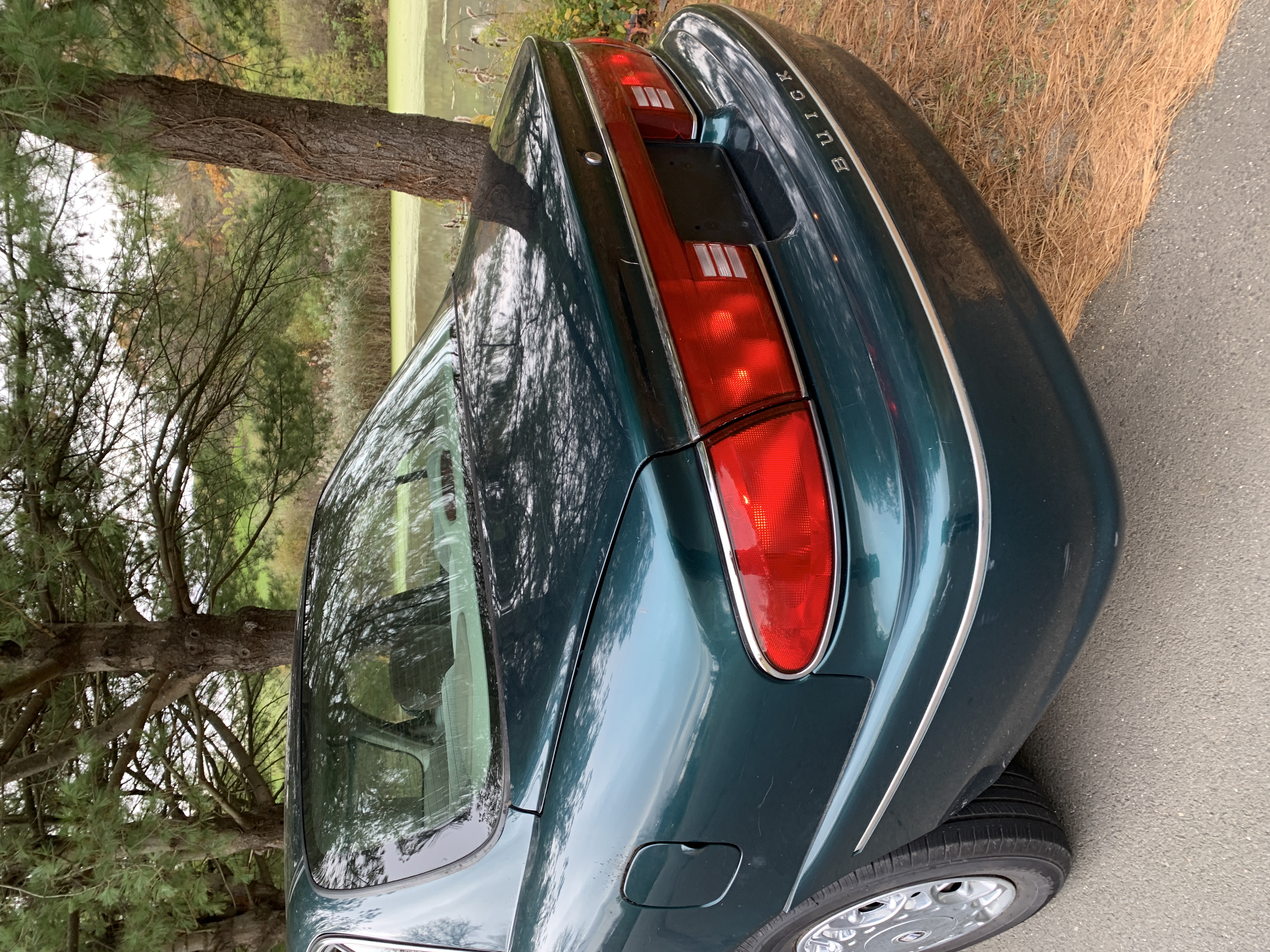 2001 Buick Century Custom Only 77K Mileage — photo 9